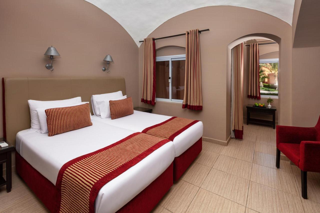 แจซ มากาดี โอเอซิส รีสอร์ต Hotel ฮูร์กาดา ภายนอก รูปภาพ